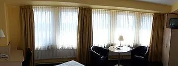 酒店 帝国酒店 3*