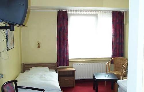 酒店 帝国酒店 3*